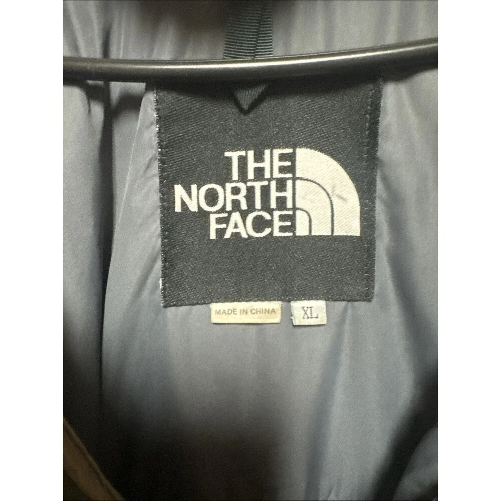 Vintage The North Face Goose Down Coat Jacket XL Beige Full Zip and botton